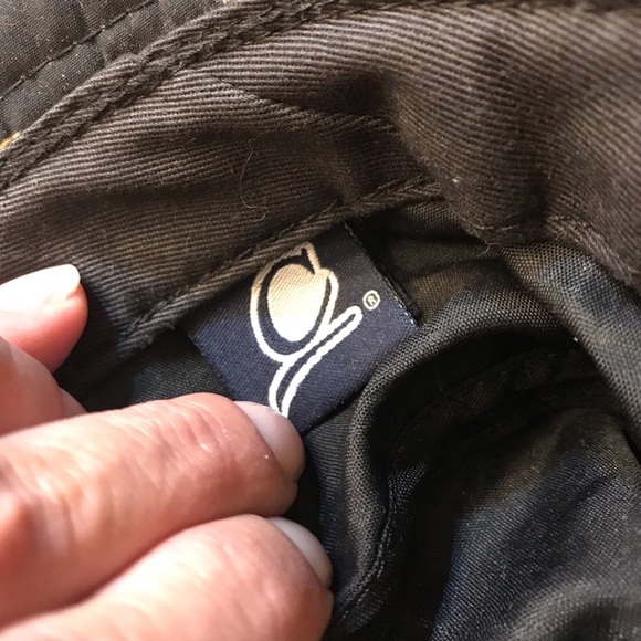 🥨Original CHUCK Bucket Hat - Picture 4 of 6